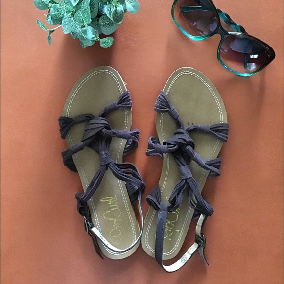 Worn once Rip Curl sandals - Picture 1 of 3